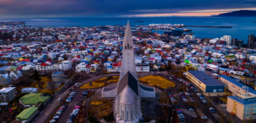 A Whirlwind Weekend In Southeast Iceland – What To Do And Where To Go