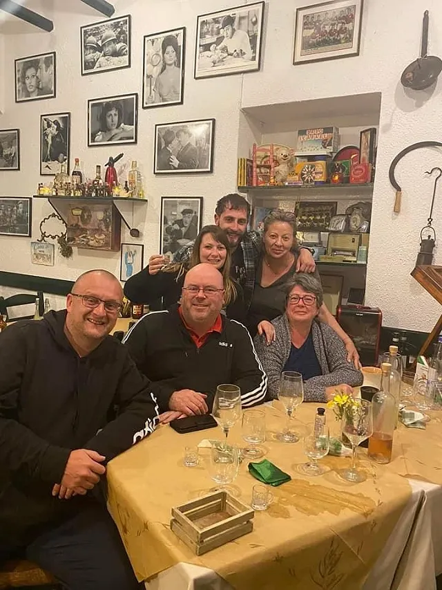 the CT4N Travel team in Da Claudio restaurant in Kamares, Sifnos