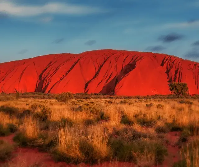 uluru rock formations in australia